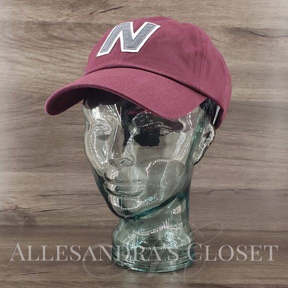 BUNDLE - 2 New Balance Hats Caps Snapback 6 Panel V990 Block N - Navy & Burgundy - Picture 4 of 13